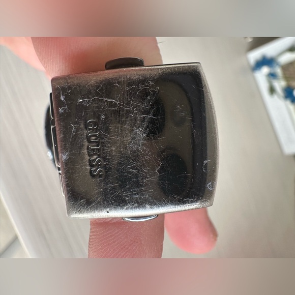 Guess rhinestone water resistant steel wrist watch *has not been tested* - Picture 9 of 16